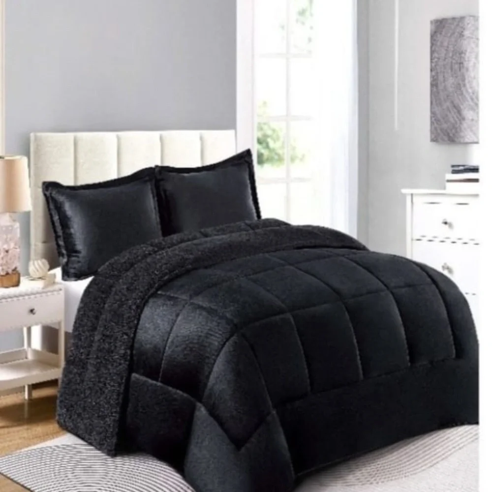 Luxurious Comforter 3 pc Set